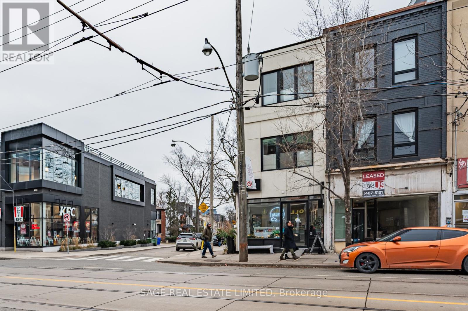 Main - 1227 Dundas Street W, Toronto, Ontario  M6J 0E8 - Photo 3 - C12679664