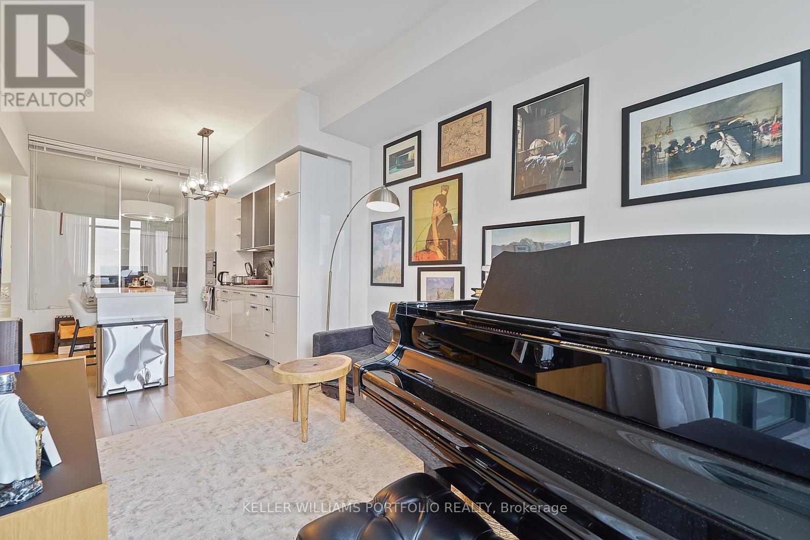 2106 - 32 Davenport Road, Toronto, Ontario  M5R 0B5 - Photo 20 - C12679668