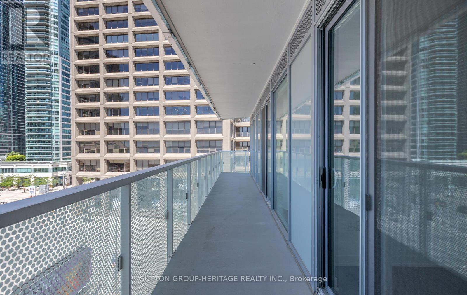 520 - 15 Queen's Quay E, Toronto, Ontario  M4J 1Y1 - Photo 16 - C12679686
