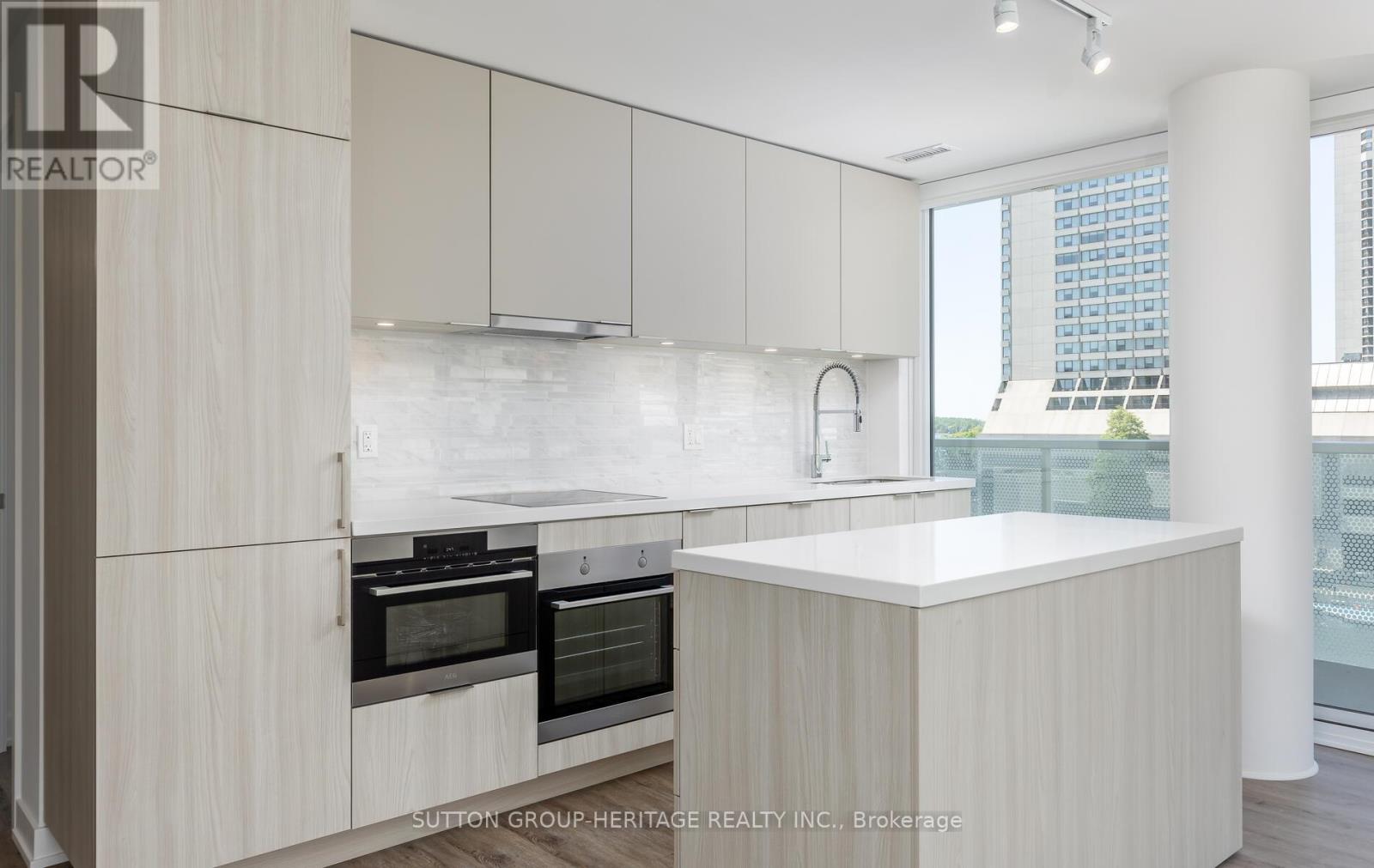 520 - 15 Queen's Quay E, Toronto, Ontario  M4J 1Y1 - Photo 6 - C12679686