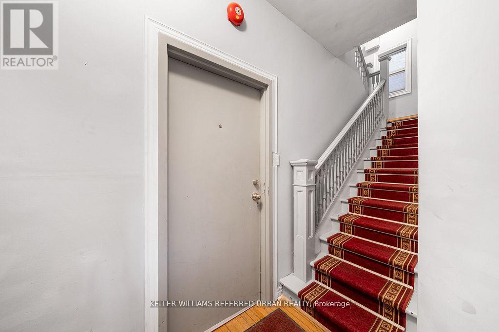 Main - 46 Concord Avenue, Toronto, Ontario  M6H 2P1 - Photo 20 - C12679718