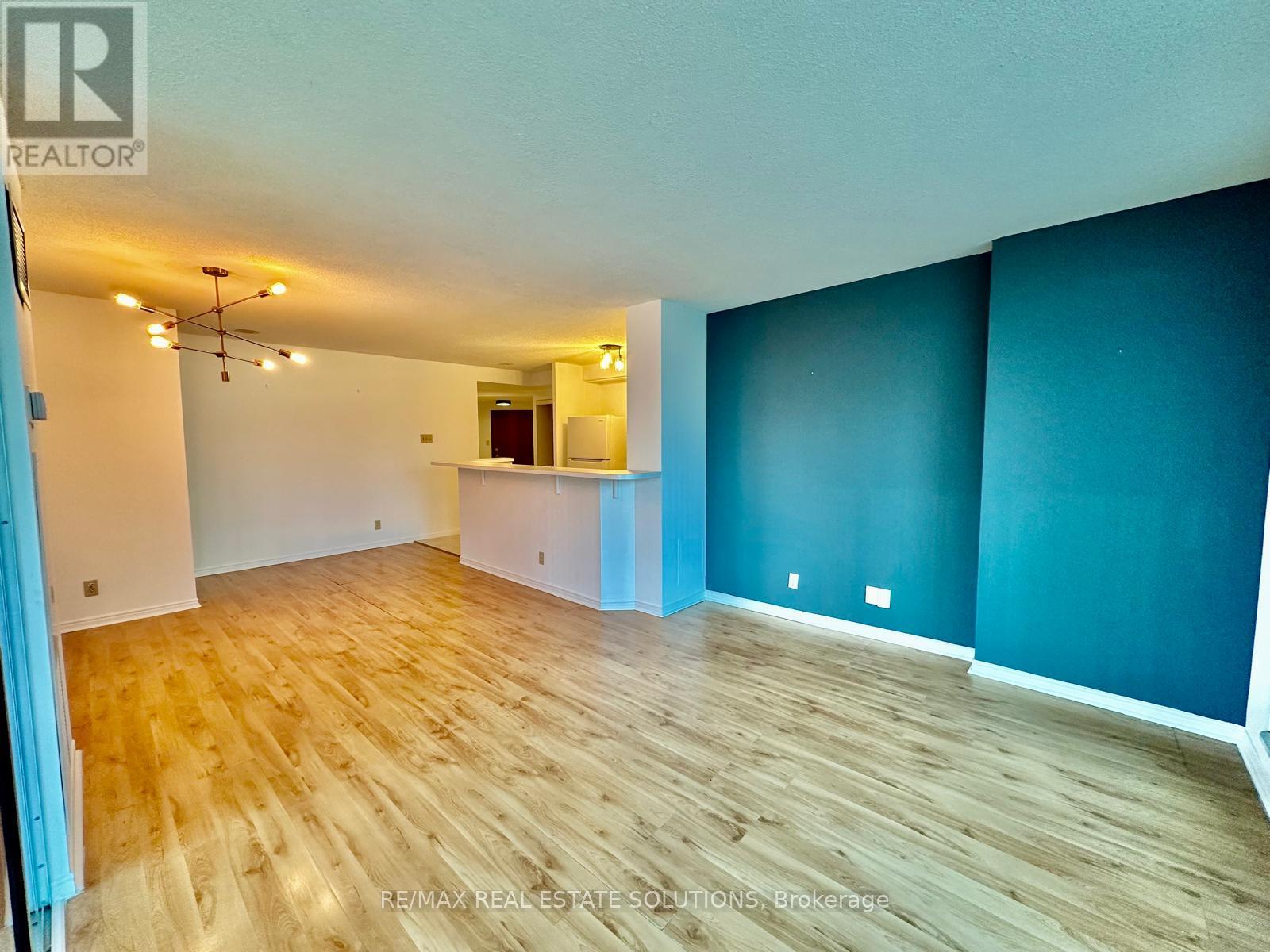 907 - 10 Yonge Street, Toronto, Ontario  M5E 1R4 - Photo 5 - C12679836