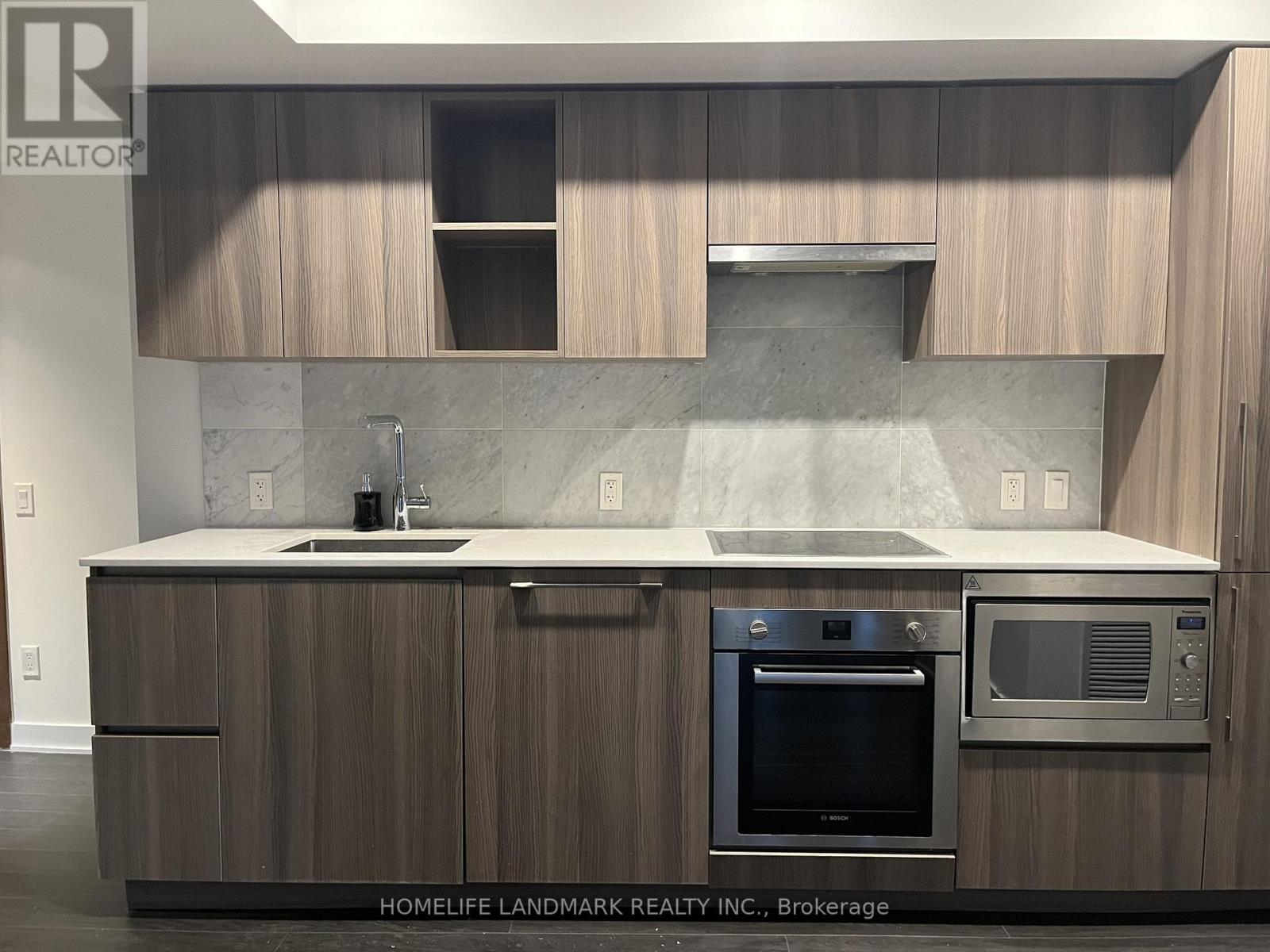 1506 - 17 Bathurst Street, Toronto, Ontario  M5V 0N1 - Photo 3 - C12679904