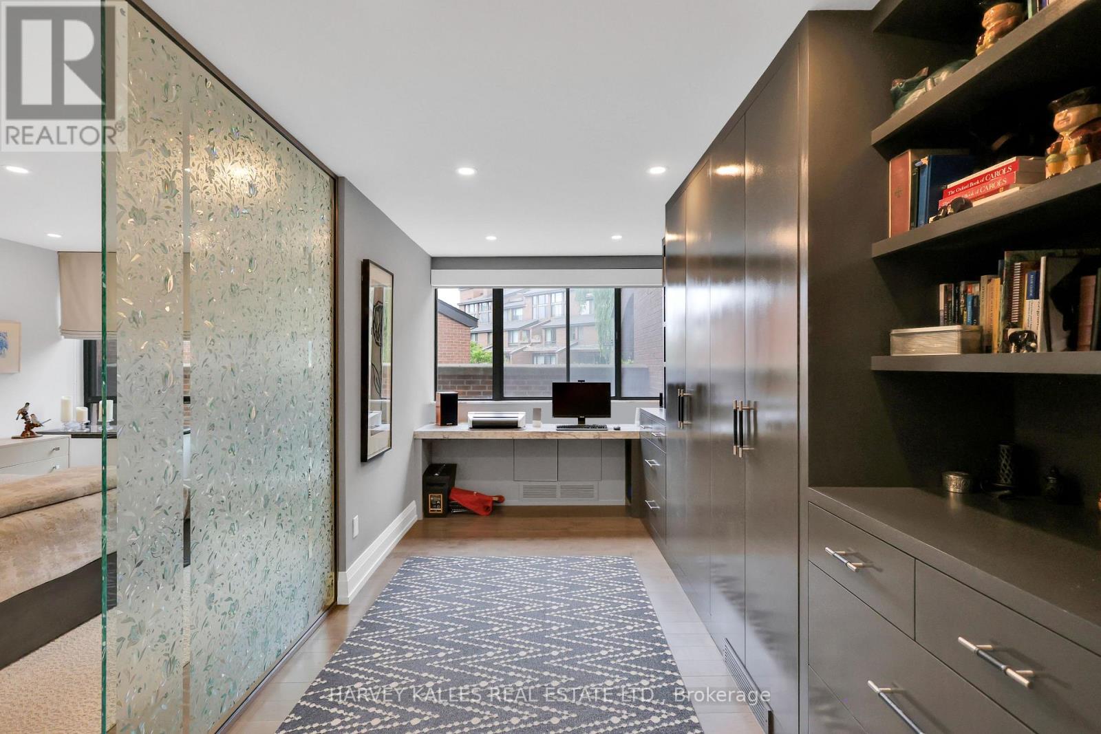 324-325 - 40 Sylvan Valley Way, Toronto, Ontario  M5M 4M3 - Photo 21 - C12679952