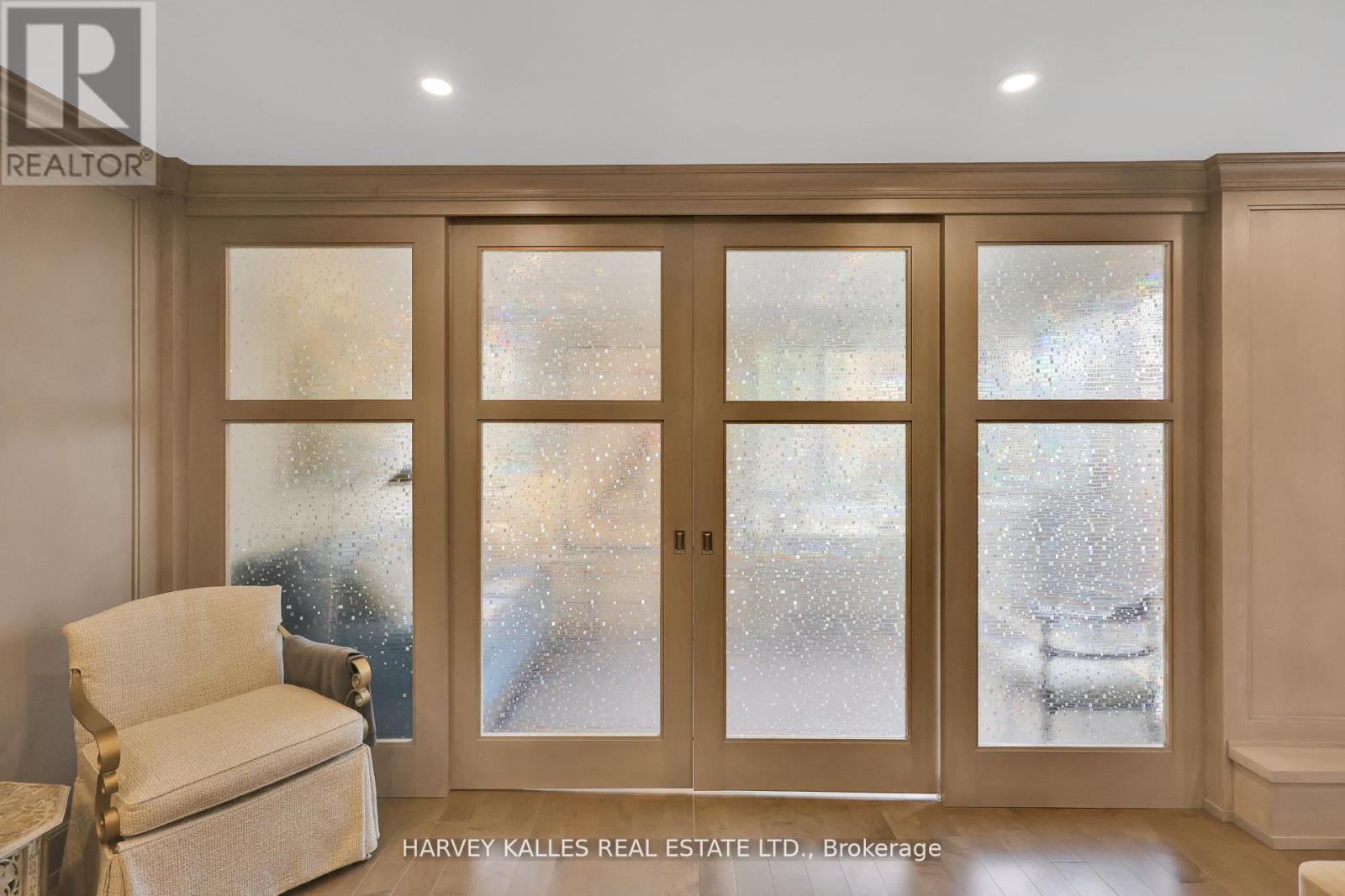 324-325 - 40 Sylvan Valley Way, Toronto, Ontario  M5M 4M3 - Photo 26 - C12679952