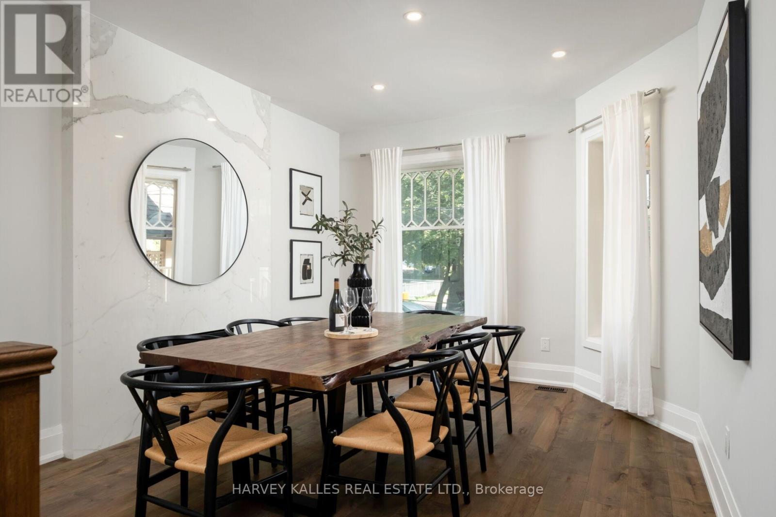 7 Edgedale Road, Toronto, Ontario  M4X 1N5 - Photo 4 - C12679958