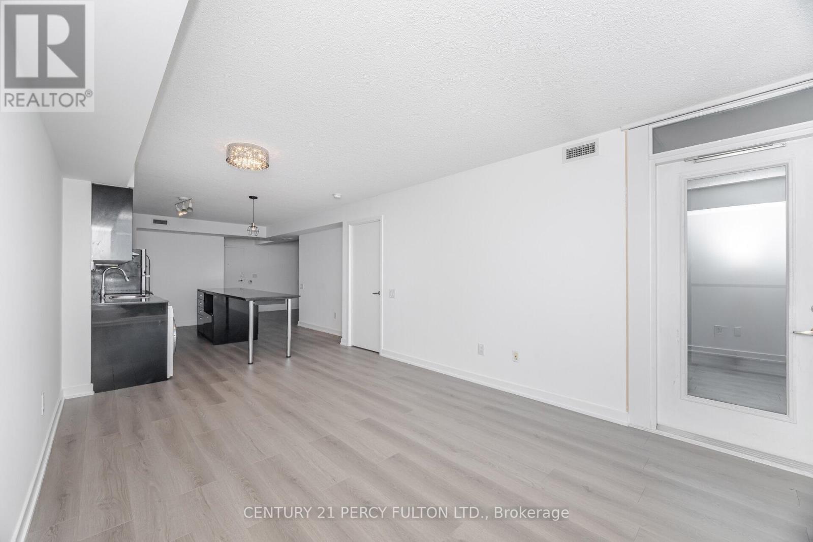 1518 - 19 Singer Court, Toronto, Ontario  M2K 0B2 - Photo 15 - C12679978