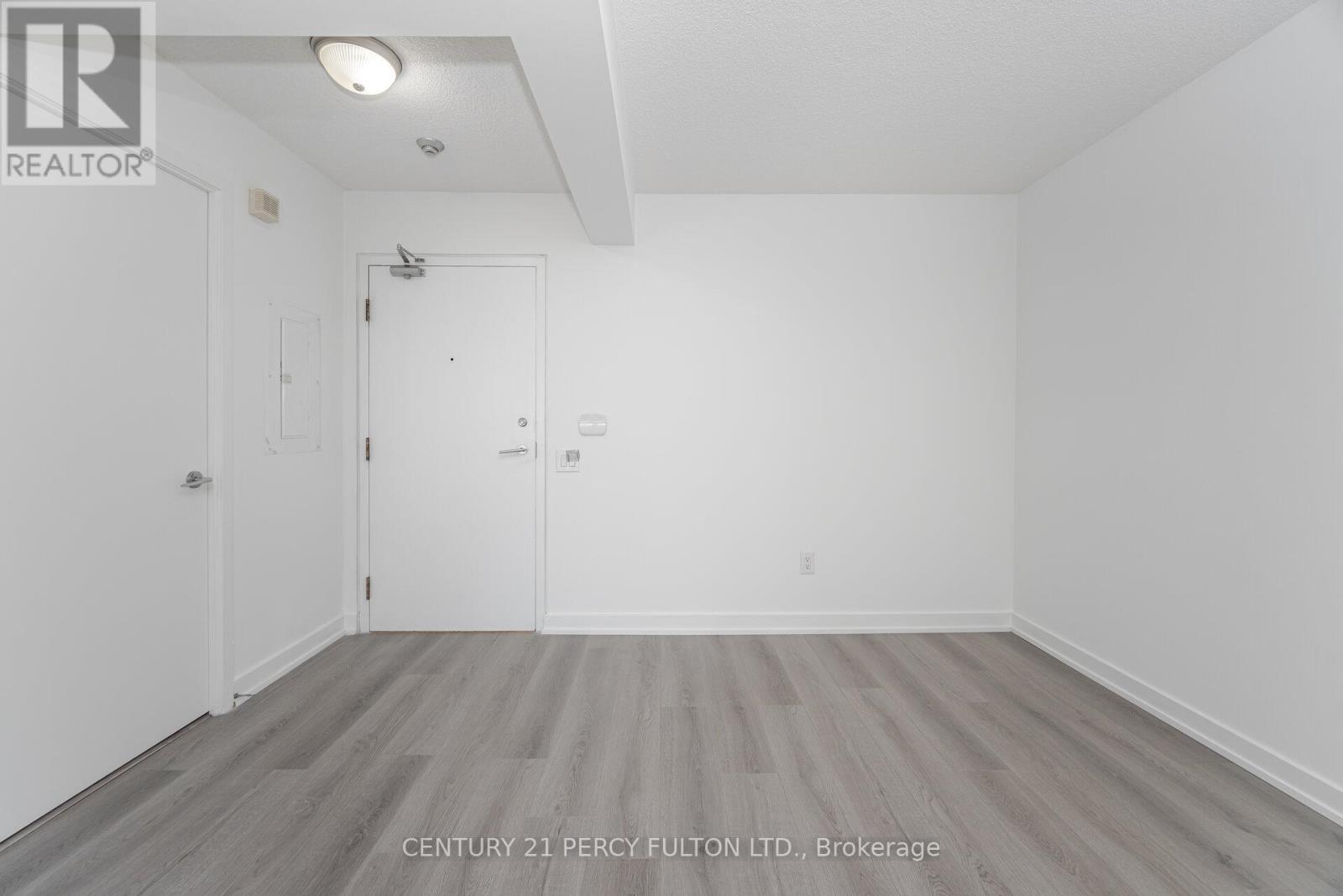 1518 - 19 Singer Court, Toronto, Ontario  M2K 0B2 - Photo 5 - C12679978