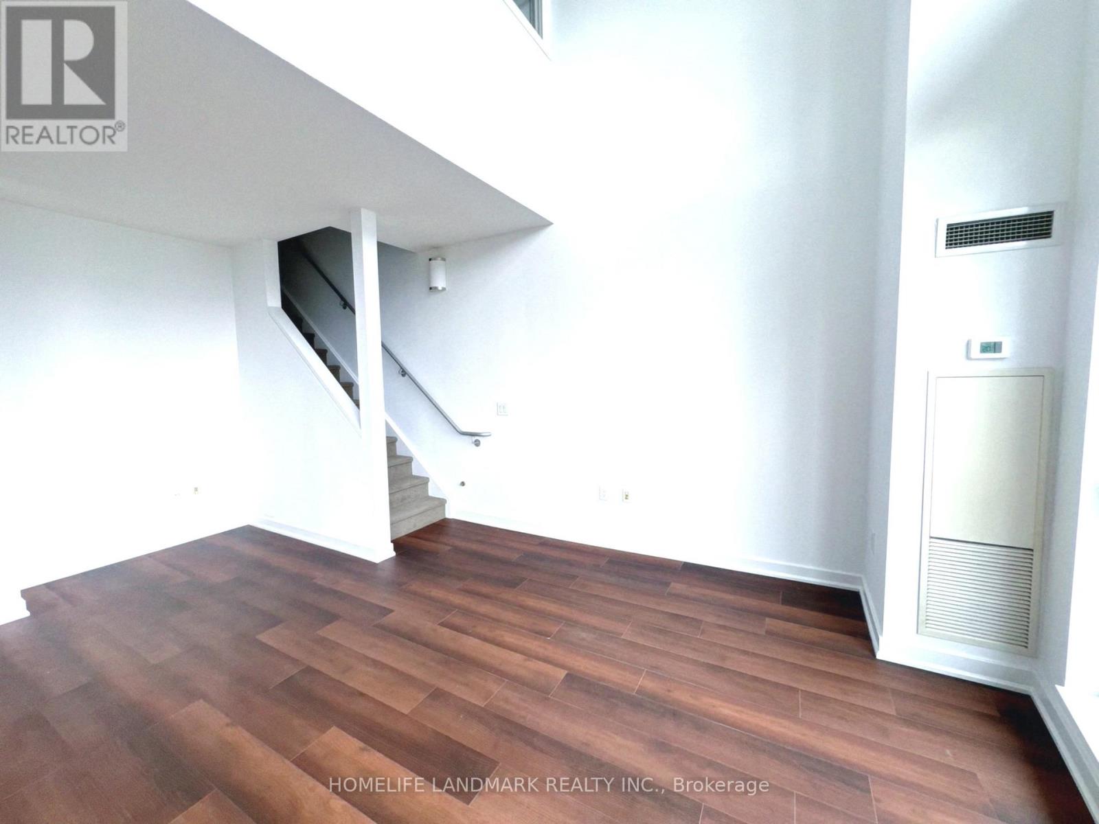 833 - 8 Telegram Mews, Toronto, Ontario  M5V 3Z5 - Photo 14 - C12679988