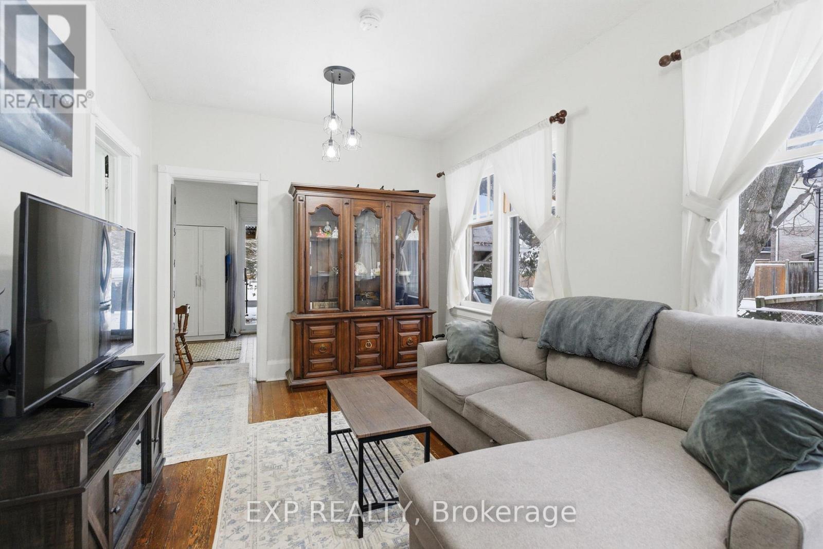 116 Thomas Street, Oshawa, Ontario  L1H 3W8 - Photo 7 - E12679684