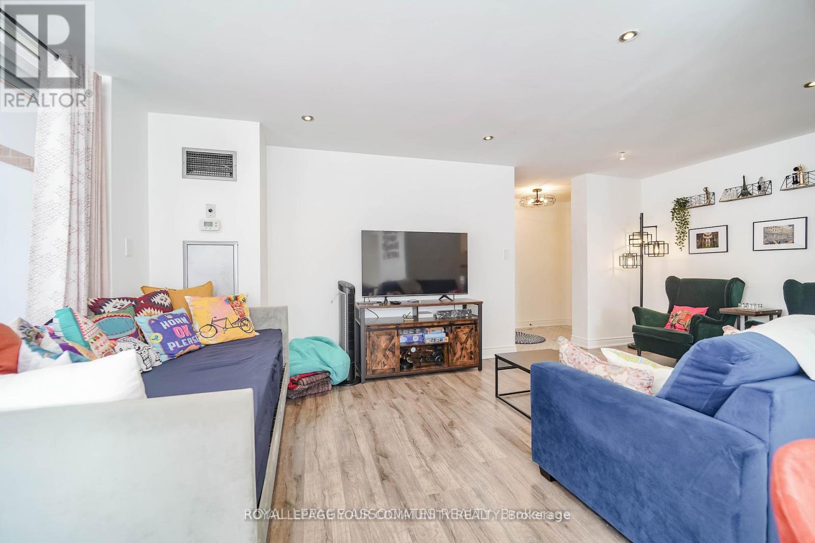 103 - 410 Mclevin Avenue, Toronto, Ontario  M1B 5J5 - Photo 9 - E12679696