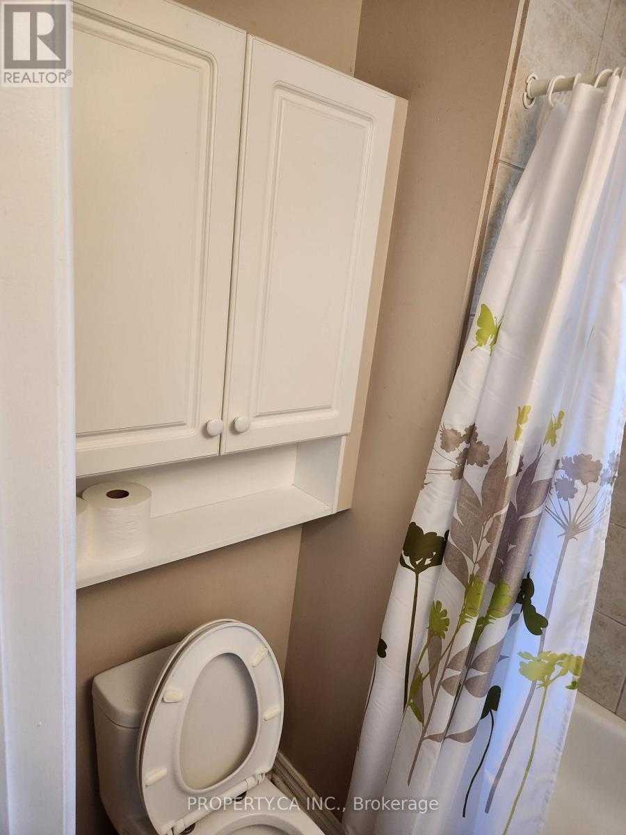 Upper - 115 Darlingside Drive, Toronto, Ontario  M1E 3P4 - Photo 19 - E12679702