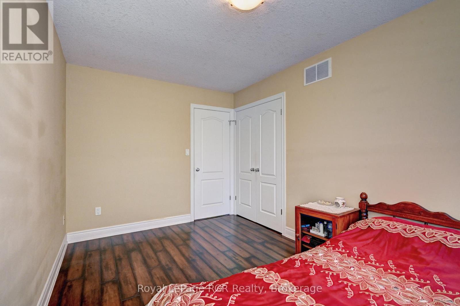 101 Douglas Street, West Grey, Ontario  N0G 1R0 - Photo 28 - X12509816