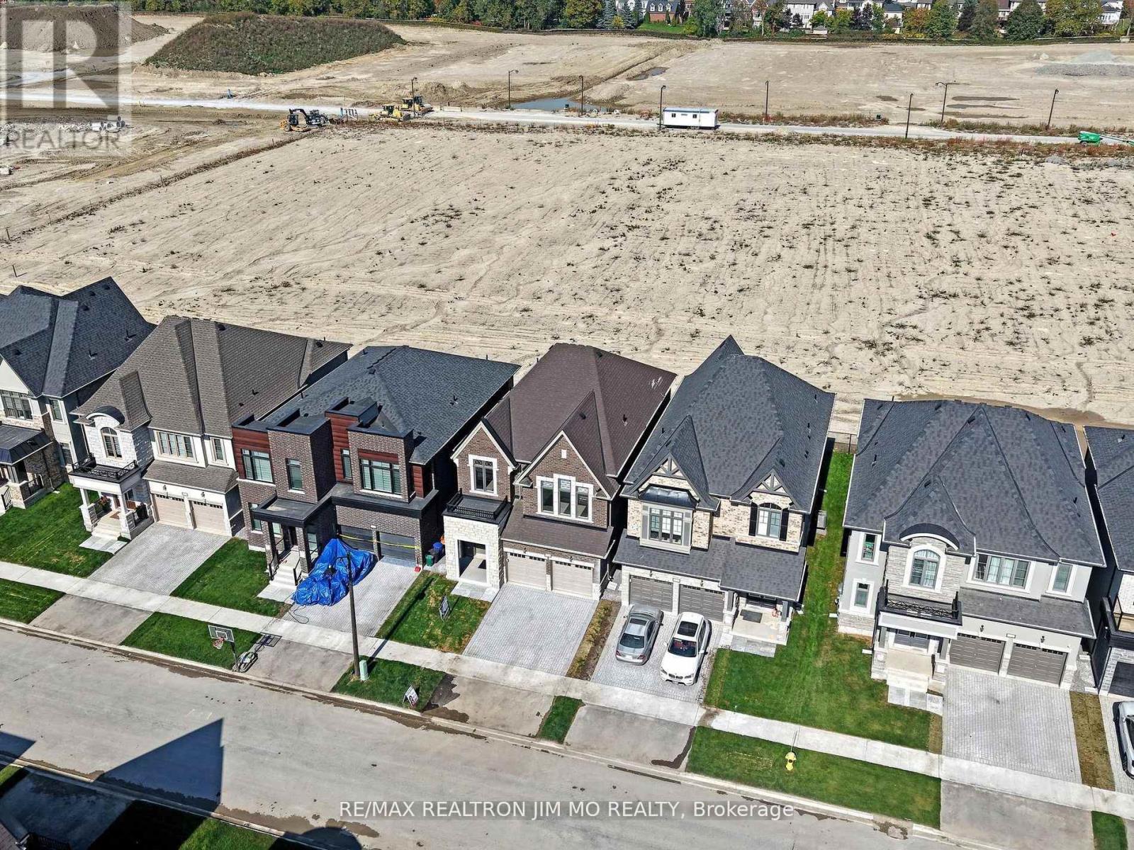 20 Nanhai Avenue, Markham, Ontario  L6C 3M9 - Photo 45 - N12679676