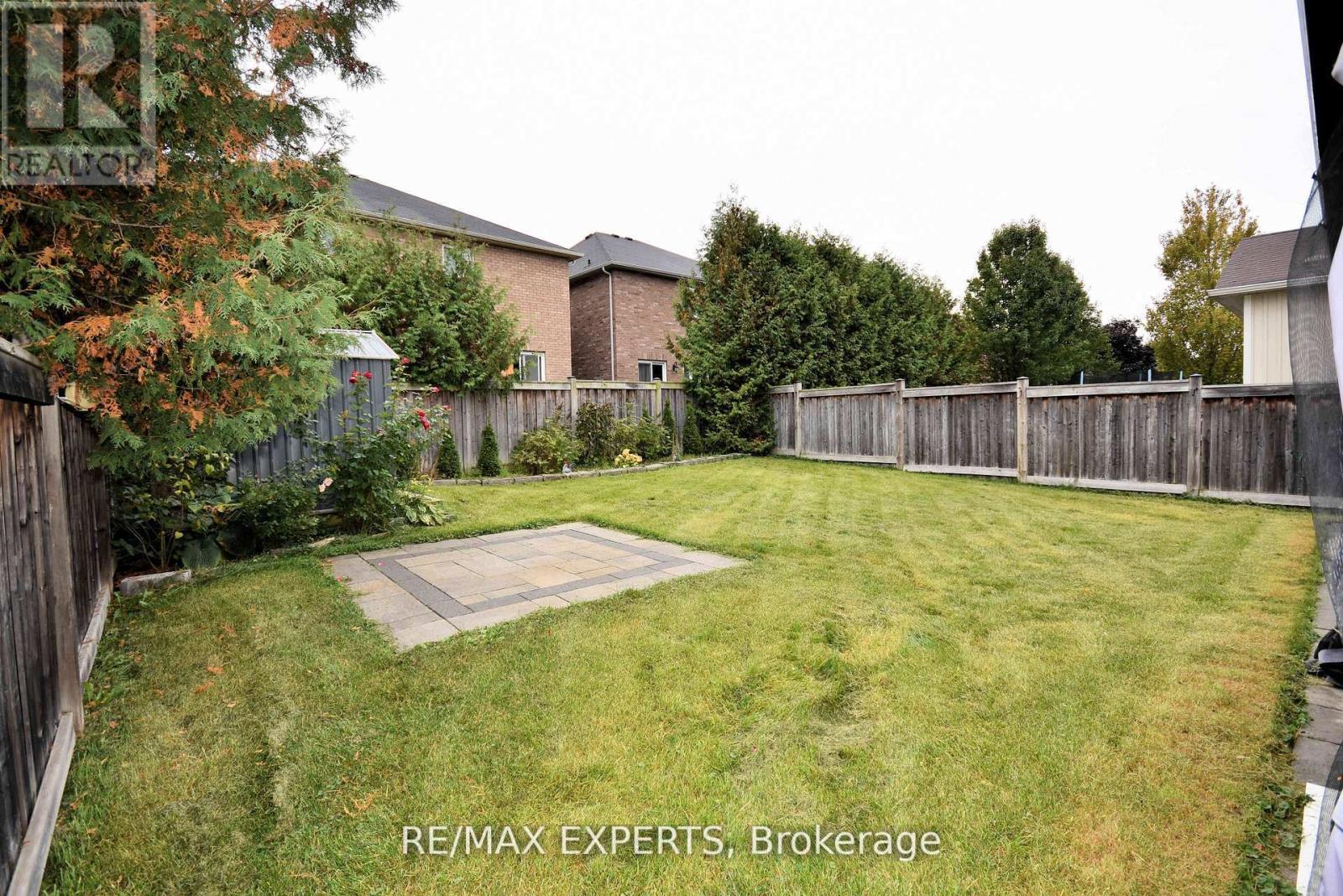 136 Donald Stewart Crescent, East Gwillimbury (Mt Albert), Ontario  L0G 1M0 - Photo 32 - N12679680