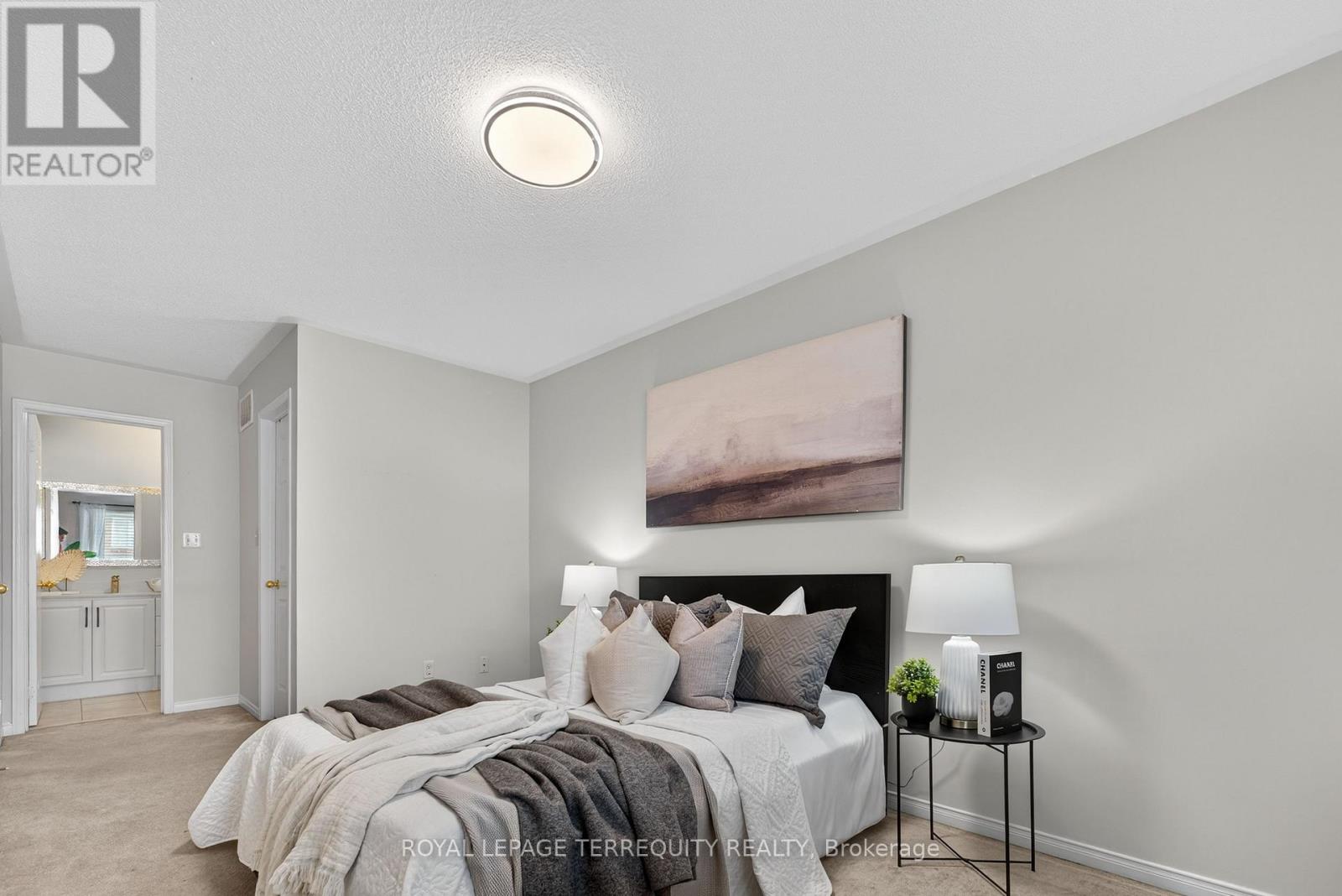 319 Penndutch Circle, Whitchurch-Stouffville, Ontario  L4A 0P2 - Photo 12 - N12679730