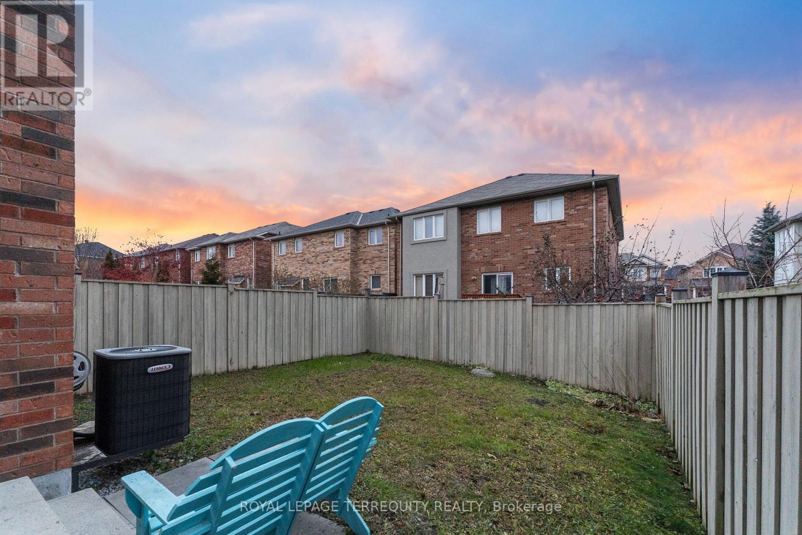 319 Penndutch Circle, Whitchurch-Stouffville, Ontario  L4A 0P2 - Photo 17 - N12679730