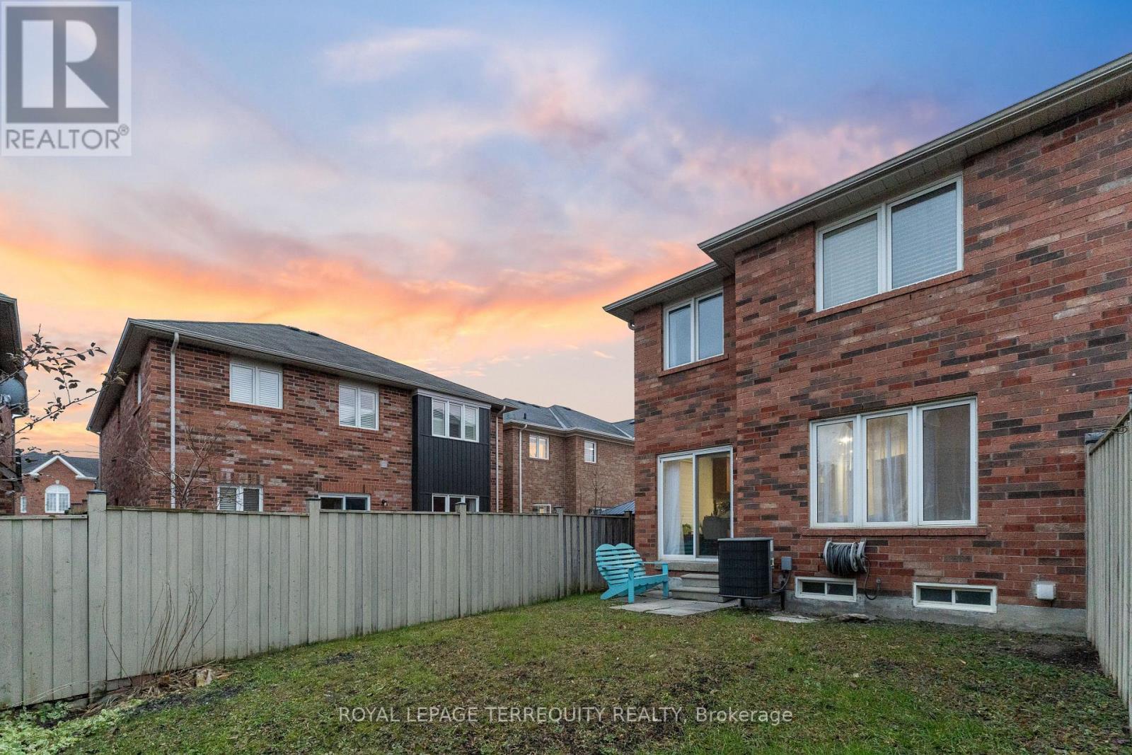 319 Penndutch Circle, Whitchurch-Stouffville, Ontario  L4A 0P2 - Photo 18 - N12679730