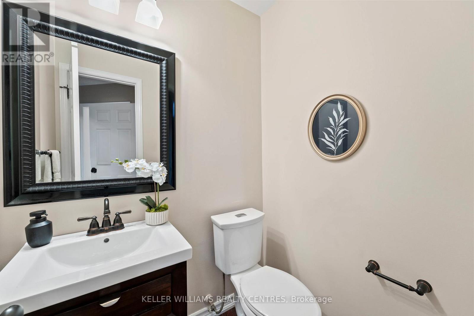 7 Mahogany Court, Aurora, Ontario  L4G 6M8 - Photo 18 - N12679872