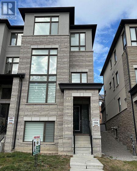 8 BENNINGTON ROAD, Newmarket, Ontario