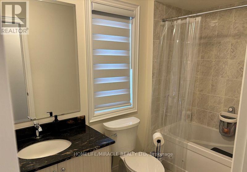 8 Bennington Road, Newmarket, Ontario  L3X 0M8 - Photo 18 - N12679896