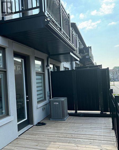 8 Bennington Road, Newmarket, Ontario  L3X 0M8 - Photo 20 - N12679896