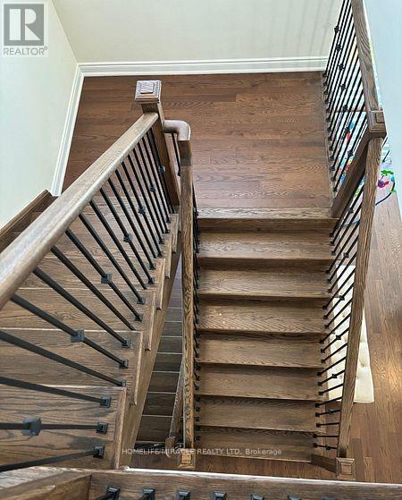 8 Bennington Road, Newmarket, Ontario  L3X 0M8 - Photo 23 - N12679934