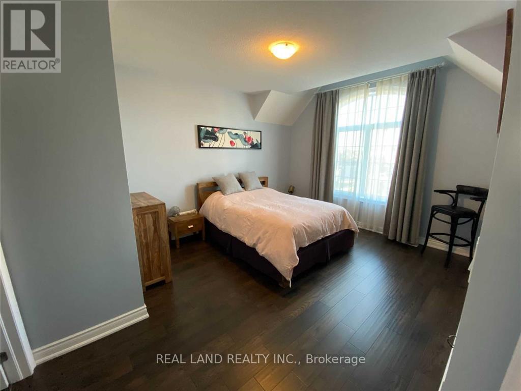 2 Castle Mountain Court, King, Ontario  L7B 0A3 - Photo 15 - N12679968