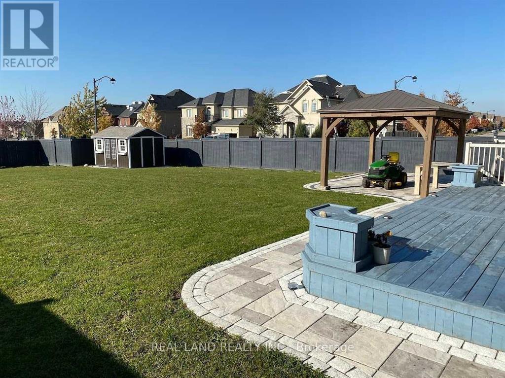 2 Castle Mountain Court, King, Ontario  L7B 0A3 - Photo 21 - N12679968