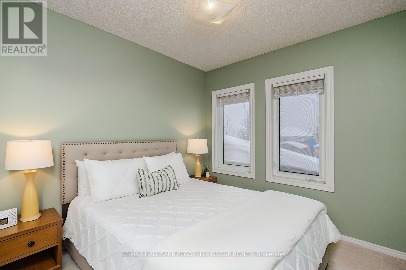 39 Grasett Crescent, Barrie, Ontario  L4N 6Z8 - Photo 11 - S12679800