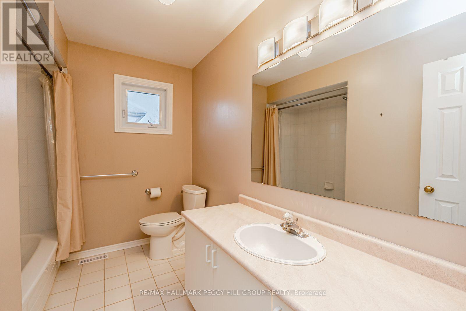 39 Grasett Crescent, Barrie, Ontario  L4N 6Z8 - Photo 13 - S12679800