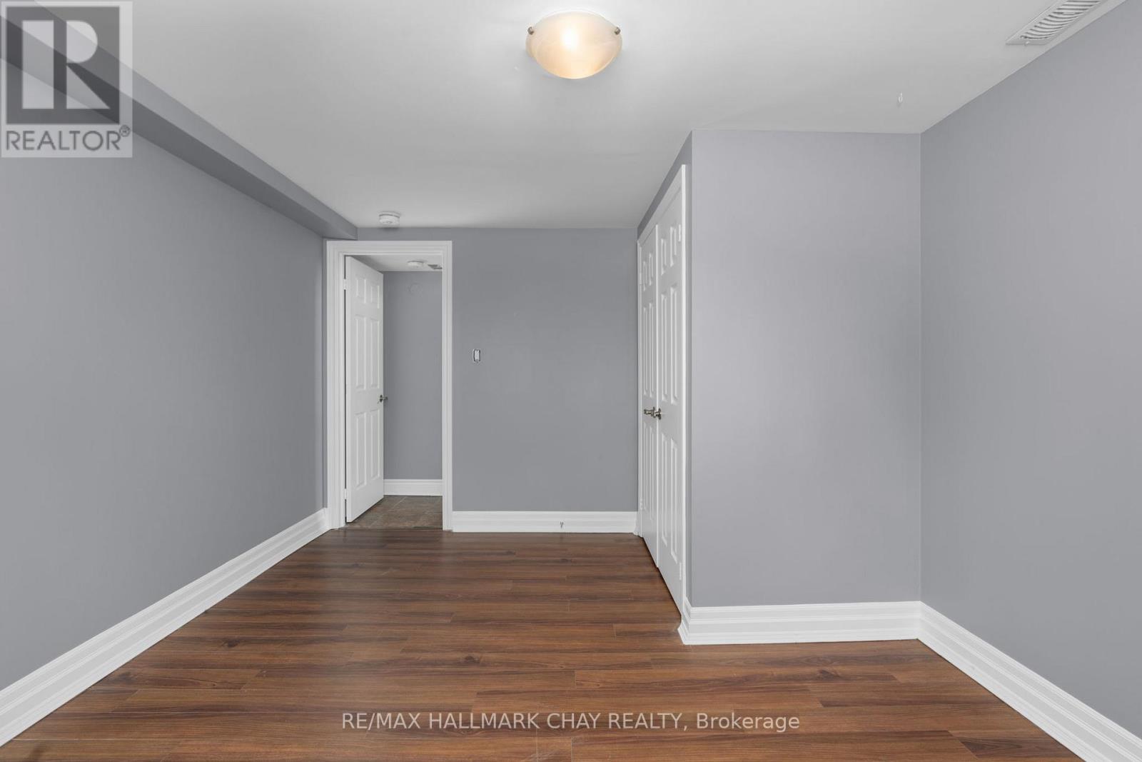 1, 2, 3 - 32 Grove Street W, Barrie, Ontario  L4N 1M7 - Photo 18 - S12679854