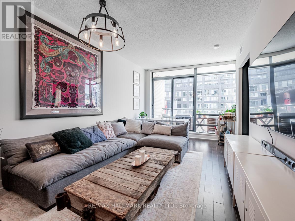 713 - 438 King Street, Toronto, Ontario  M5V 3T9 - Photo 2 - C12675272