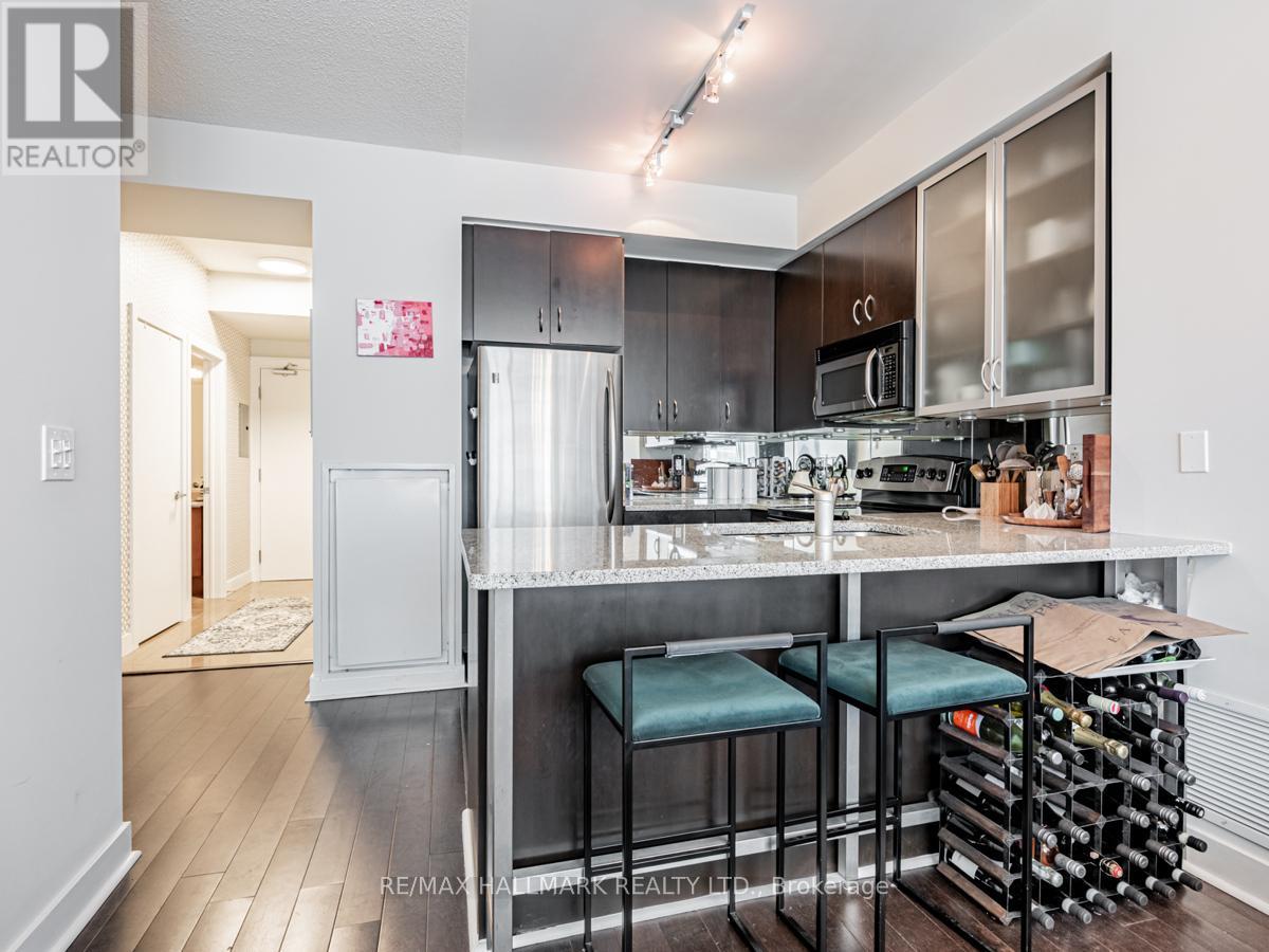 713 - 438 King Street, Toronto, Ontario  M5V 3T9 - Photo 6 - C12675272