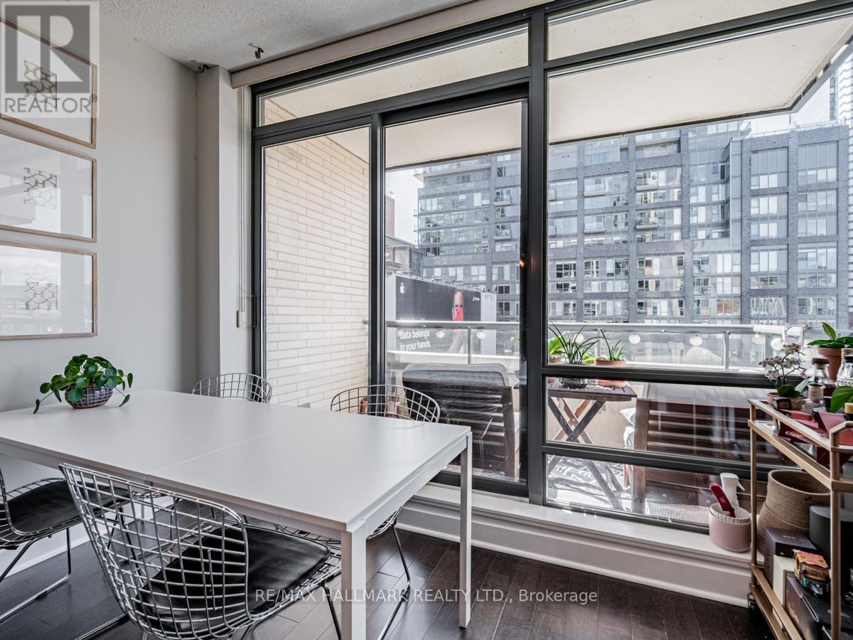 713 - 438 King Street, Toronto, Ontario  M5V 3T9 - Photo 5 - C12675272