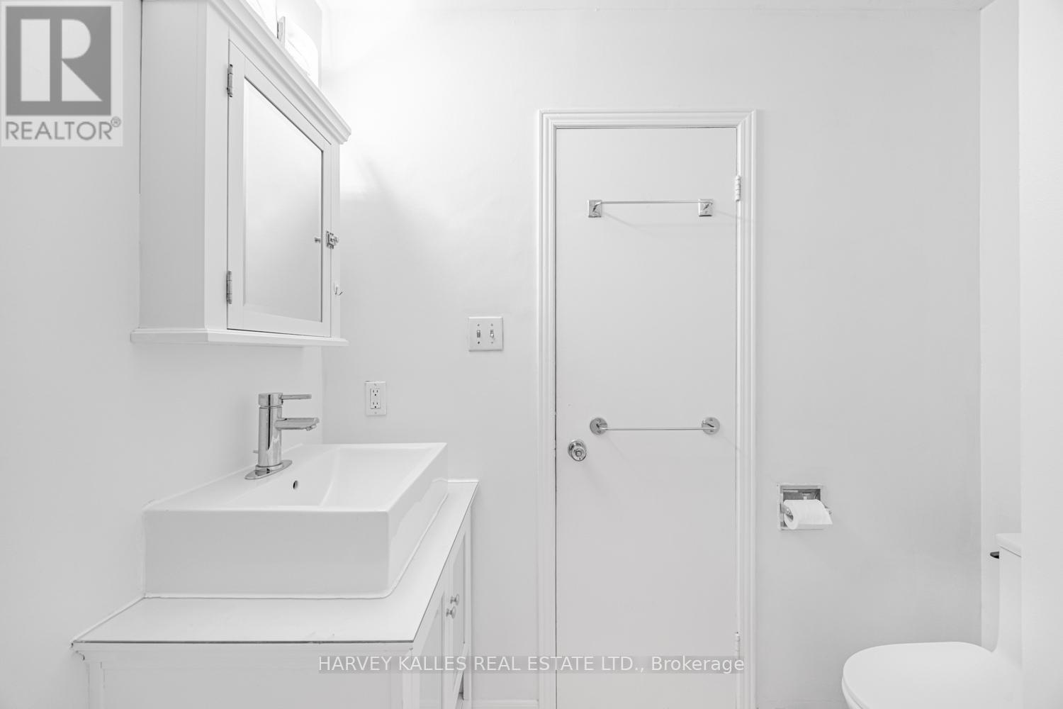 2 - 1538 King Street W, Toronto, Ontario  M6K 1J6 - Photo 20 - W12630384