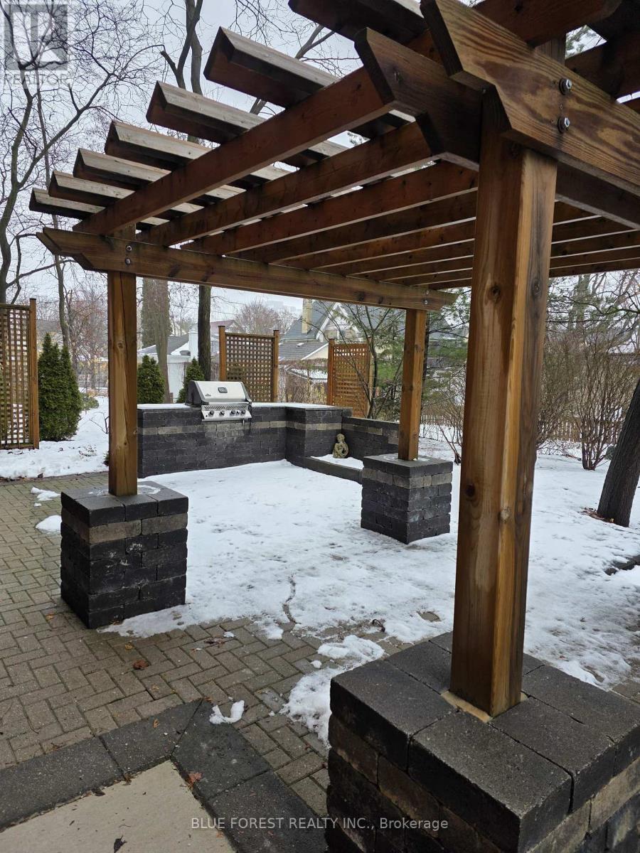 611 - 600 Talbot Street, London East, Ontario  N6A 5L9 - Photo 14 - X12531030