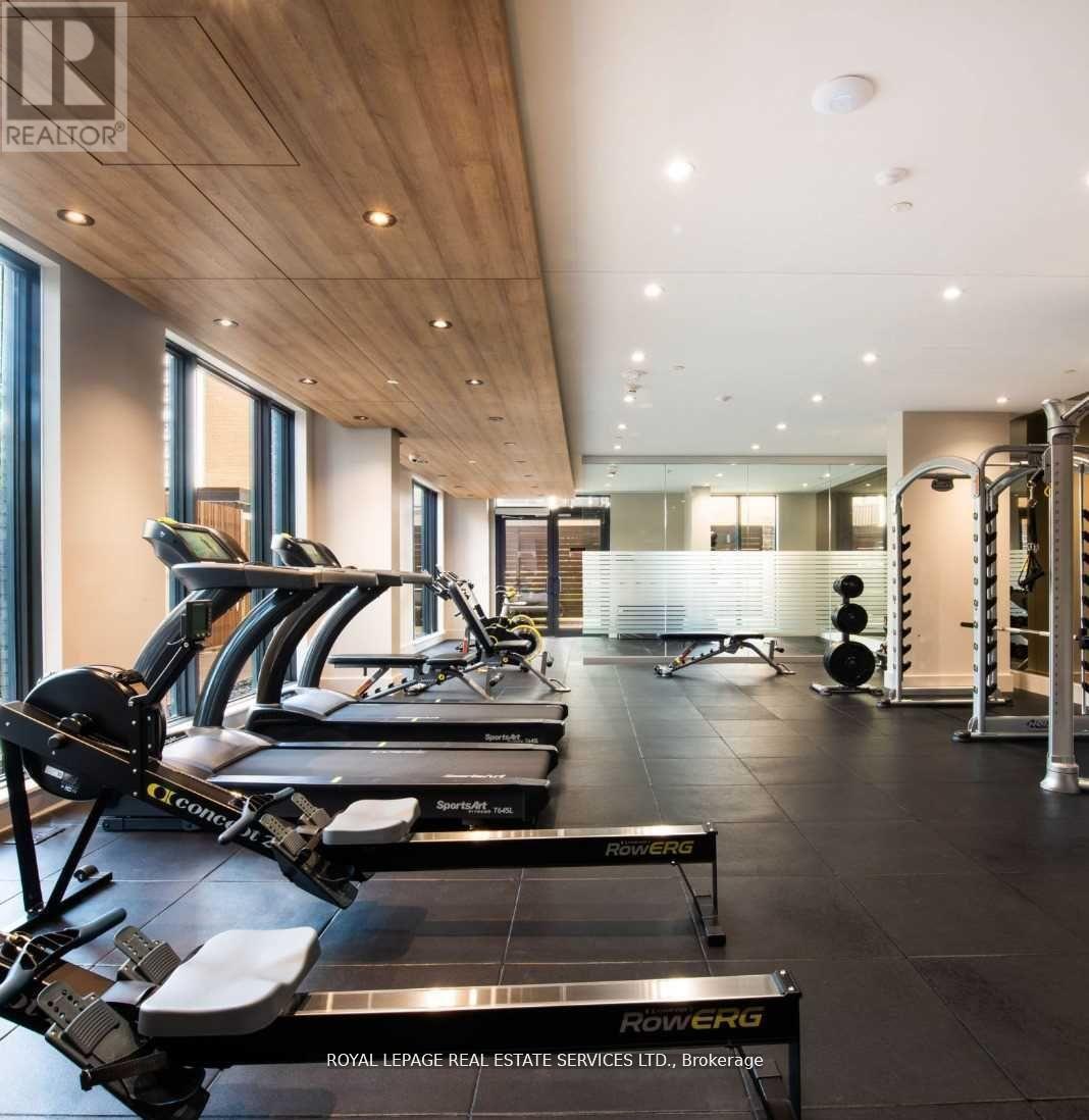 809 - 21 Park Street E, Mississauga, Ontario  L5G 1L7 - Photo 15 - W12679694