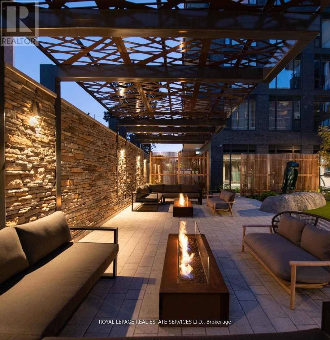 809 - 21 Park Street E, Mississauga, Ontario  L5G 1L7 - Photo 22 - W12679694