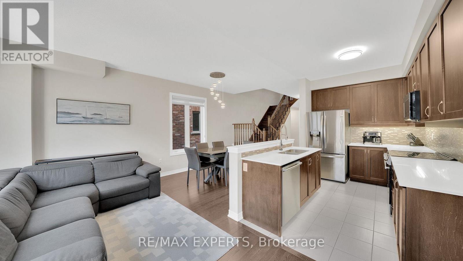 55 Morra Avenue, Caledon, Ontario  L7E 4K7 - Photo 11 - W12679716