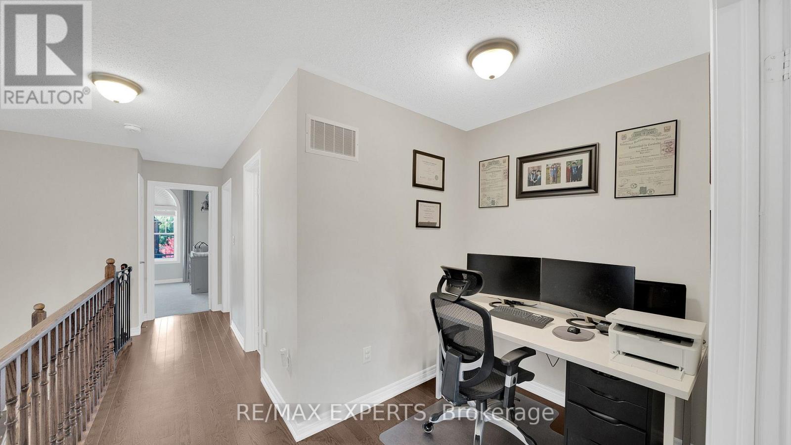 55 Morra Avenue, Caledon, Ontario  L7E 4K7 - Photo 17 - W12679716