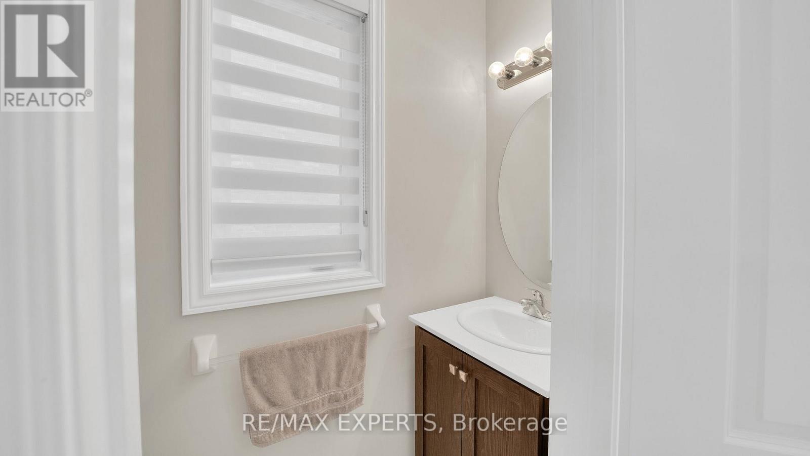 55 Morra Avenue, Caledon, Ontario  L7E 4K7 - Photo 6 - W12679716