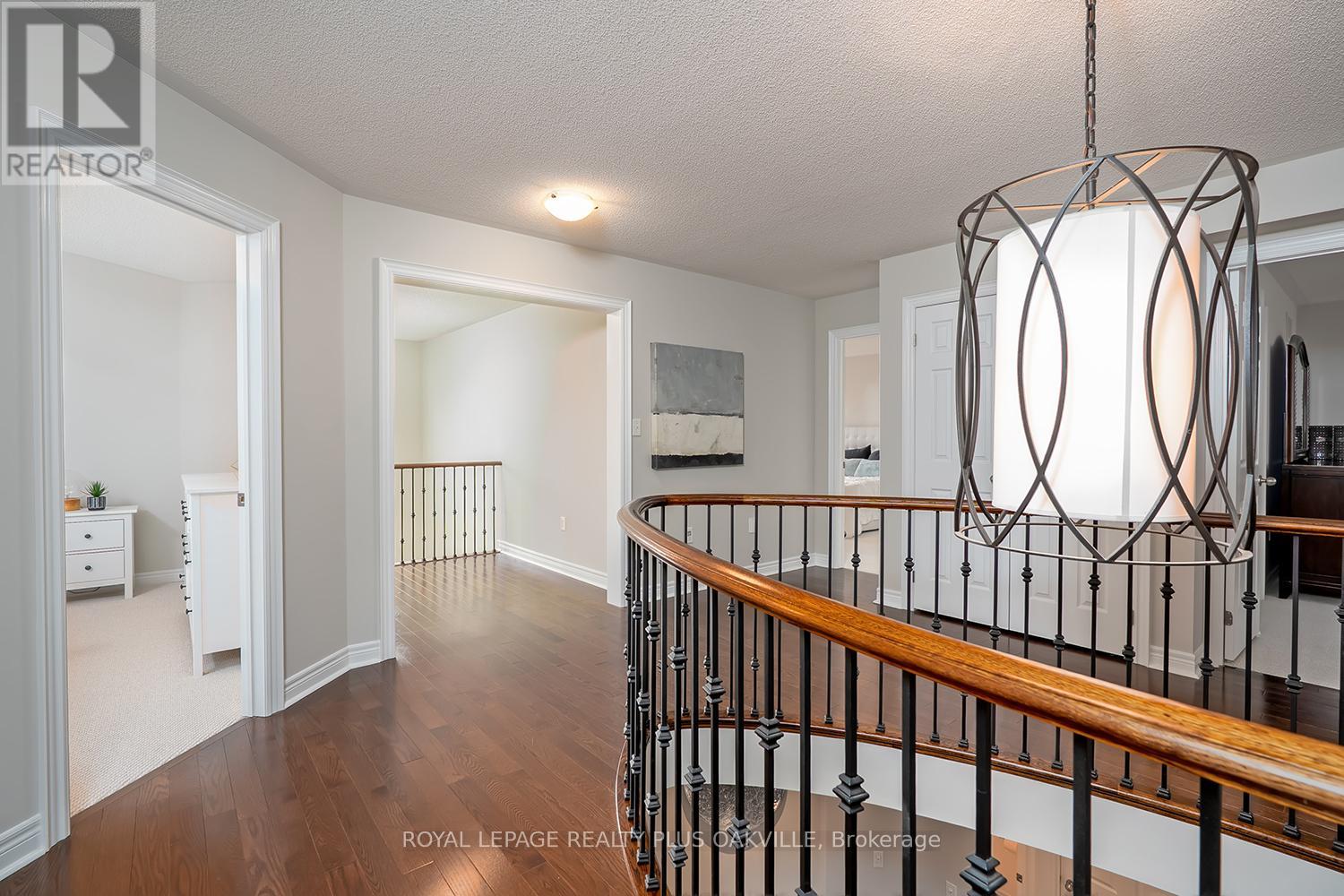 3339 Skipton Lane, Oakville, Ontario  L6M 0K3 - Photo 23 - W12679766