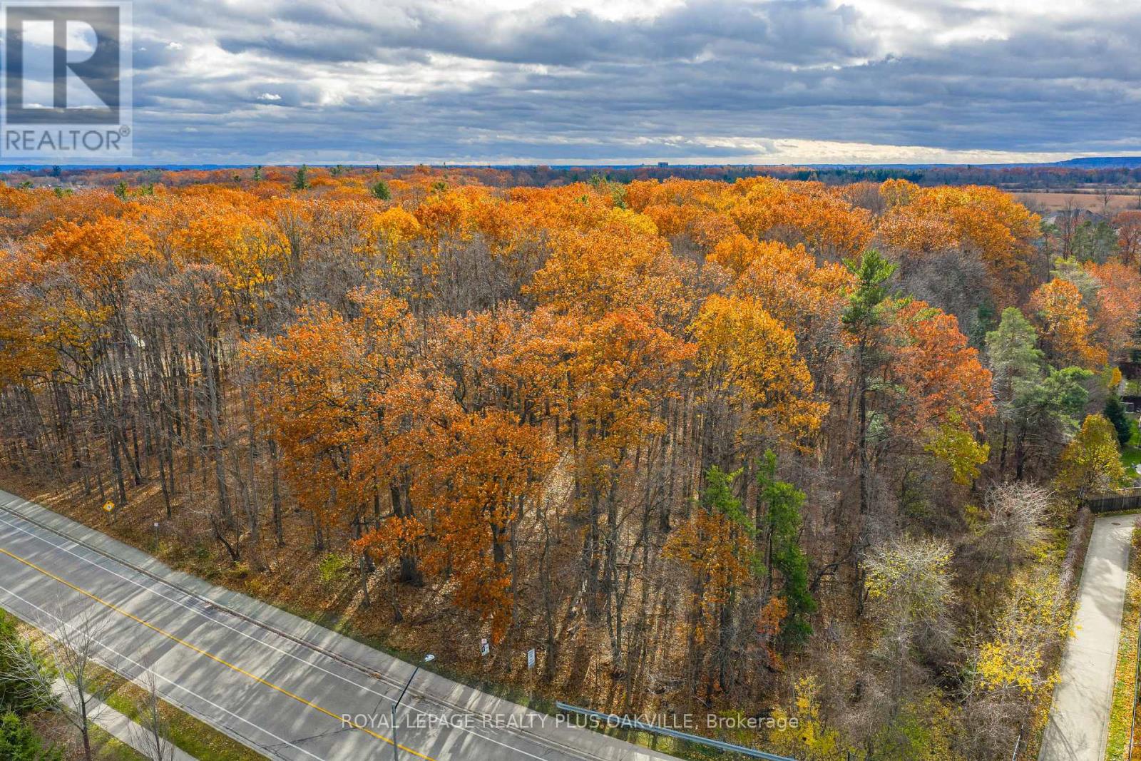 3339 Skipton Lane, Oakville, Ontario  L6M 0K3 - Photo 47 - W12679766