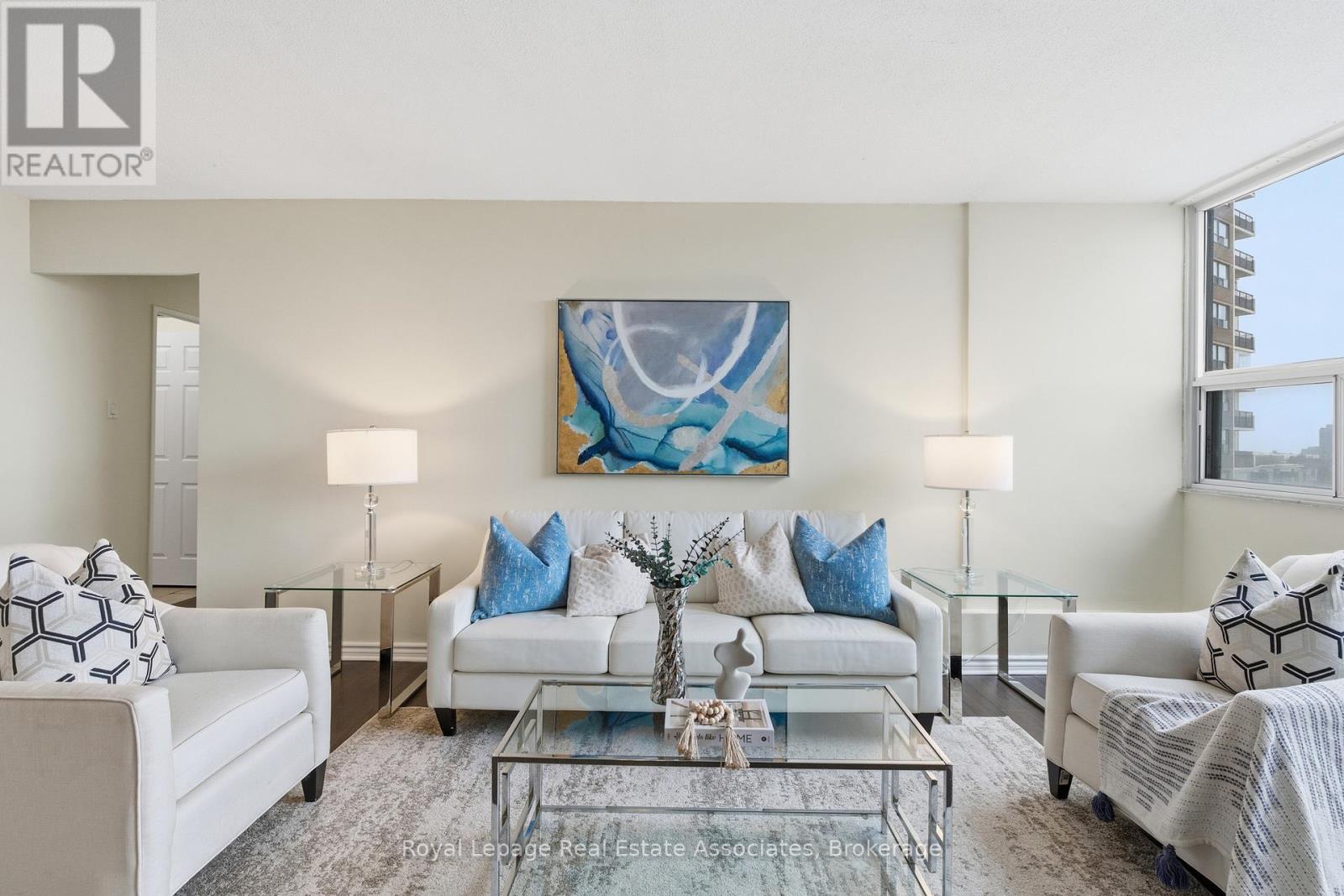 706 - 551 The West Mall, Toronto, Ontario M9C 1G7 - Photo 9 - W12679774