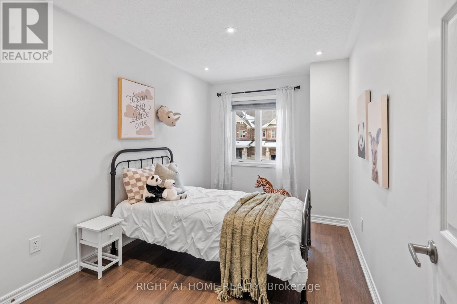 16 Doris Pawley Crescent, Caledon, Ontario  L7C 4E7 - Photo 21 - W12679794