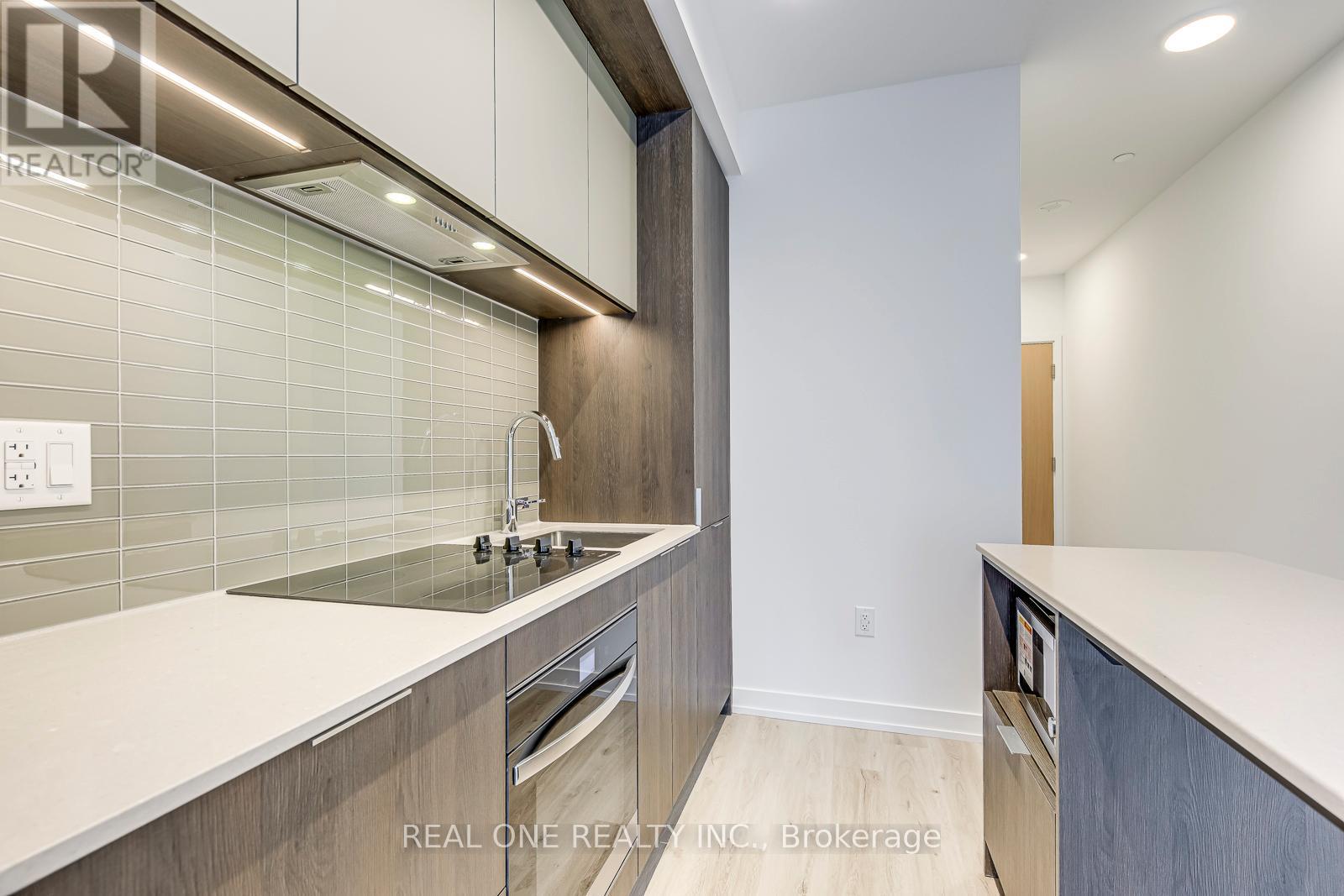 3805 - 395 Square One Drive, Mississauga, Ontario  L5B 0P6 - Photo 12 - W12679822