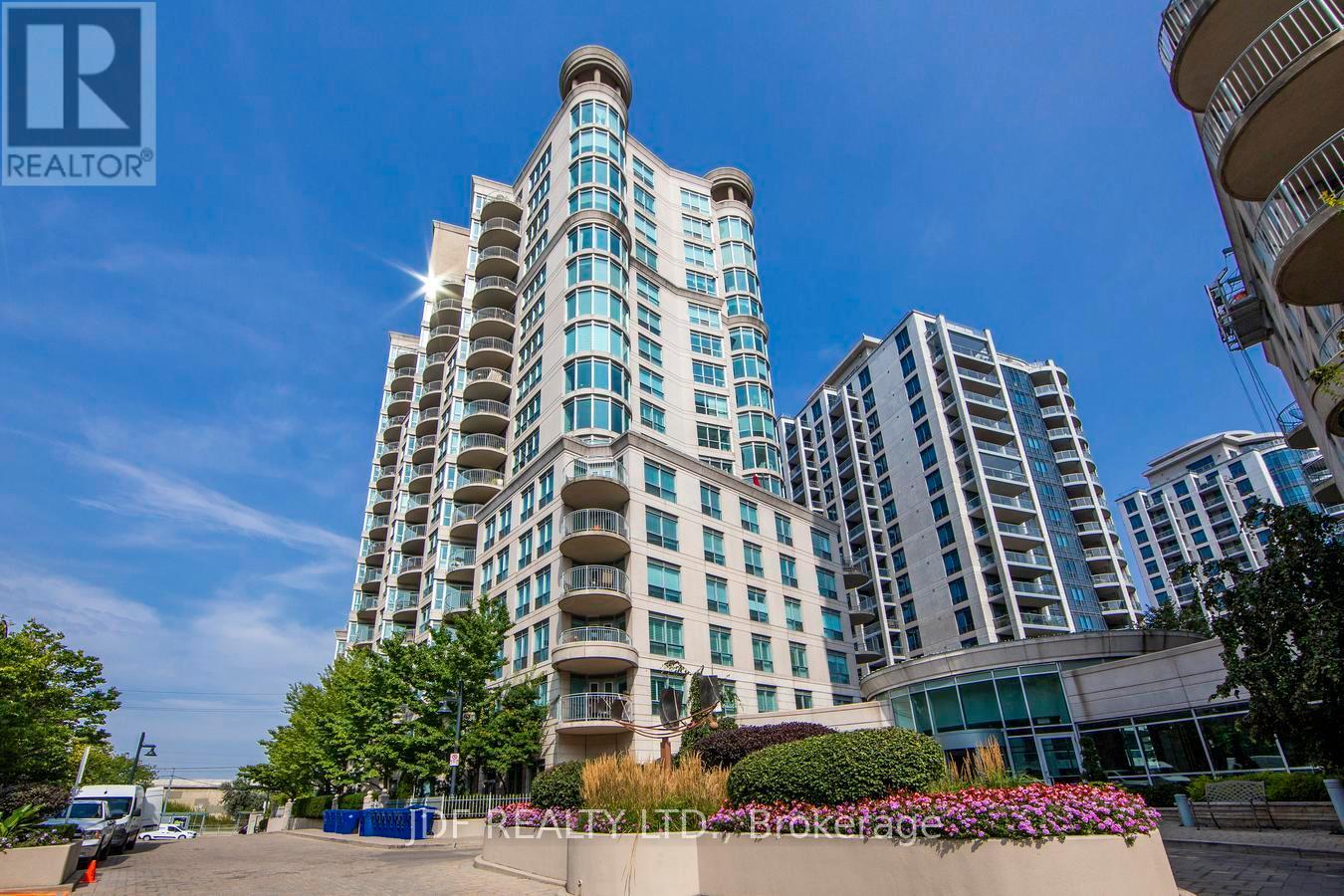 920 - 2111 Lake Shore Boulevard W, Toronto, Ontario  M8V 4B2 - Photo 2 - W12679860