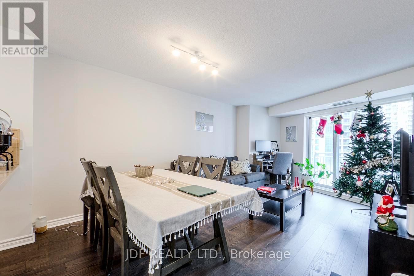 920 - 2111 Lake Shore Boulevard, Toronto, Ontario  M8V 4B2 - Photo 11 - W12679880