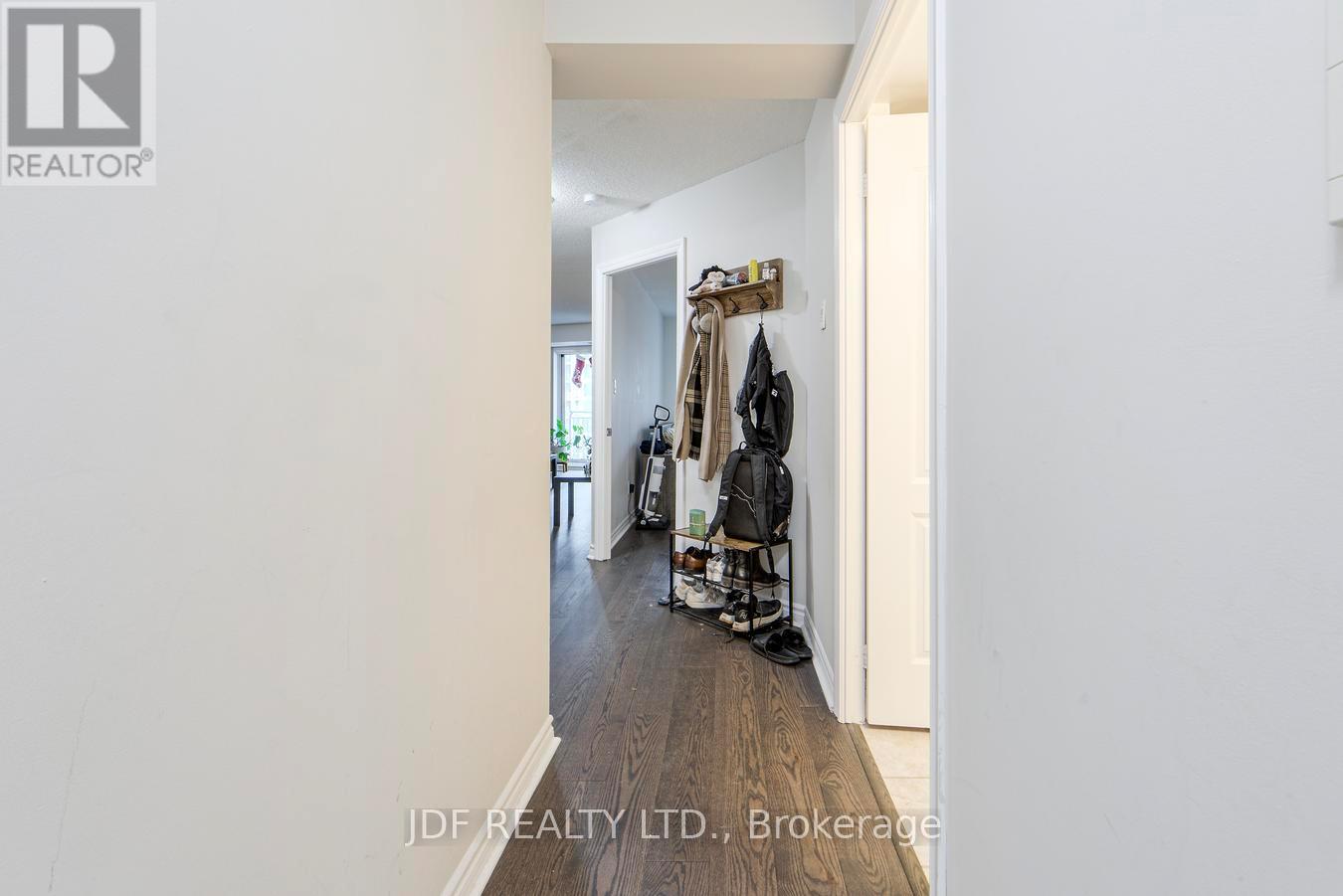 920 - 2111 Lake Shore Boulevard, Toronto, Ontario  M8V 4B2 - Photo 9 - W12679880